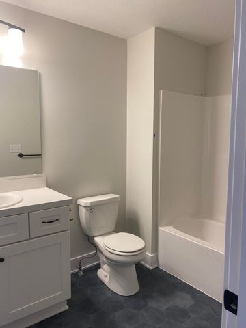 4241 Stratton Boulevard SE 24, Kentwood, MI 49512