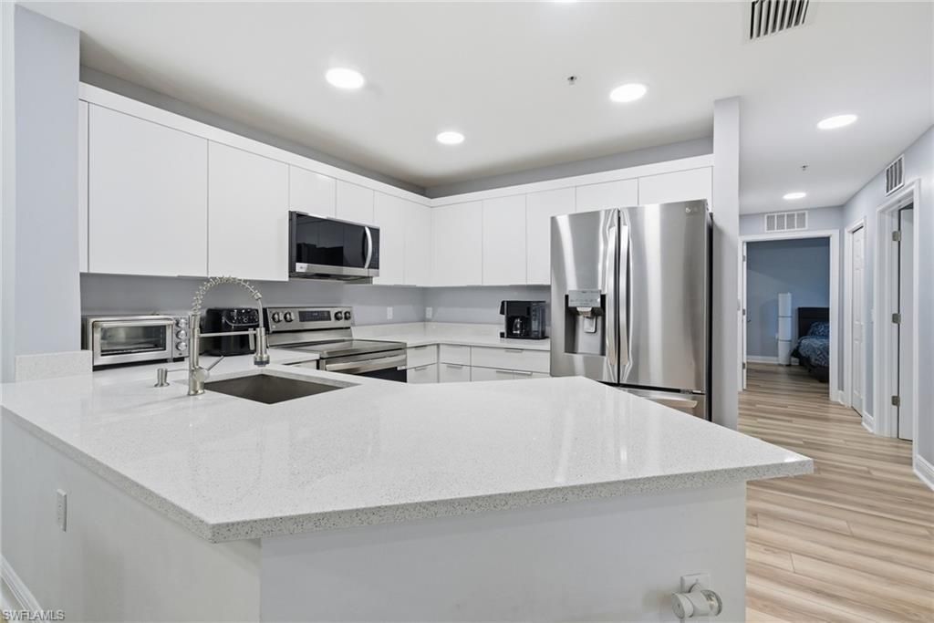 3964 Pomodoro CIR 104, CAPE CORAL, FL 33909 — photo 3