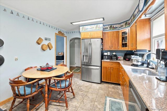 297 Maple Avenue, Patchogue, NY 11772