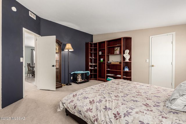 12285 W Windchime Drive, Tucson, AZ 85743