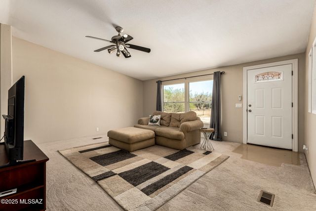 12285 W Windchime Drive, Tucson, AZ 85743