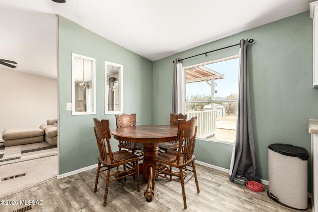 12285 W Windchime Drive, Tucson, AZ 85743