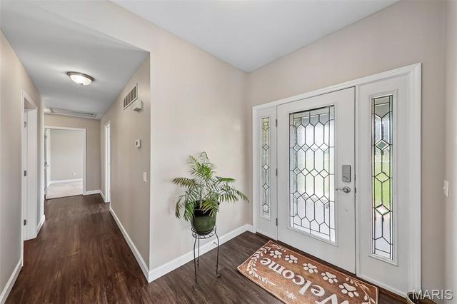98 Lincoln Lane, Winfield, MO 63389