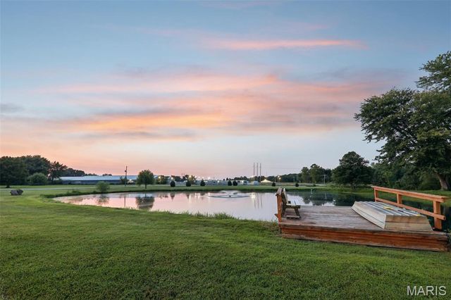 98 Lincoln Lane, Winfield, MO 63389