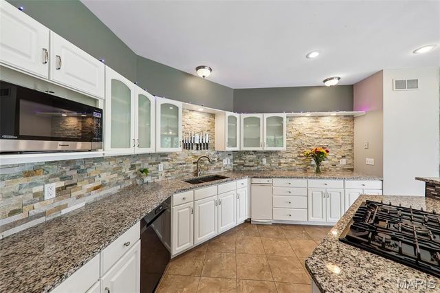98 Lincoln Lane, Winfield, MO 63389