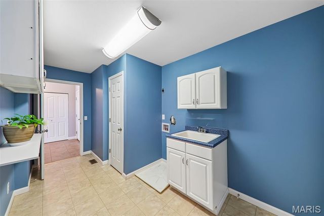 98 Lincoln Lane, Winfield, MO 63389