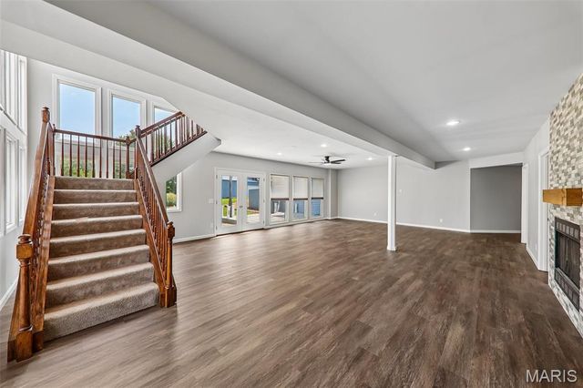 98 Lincoln Lane, Winfield, MO 63389
