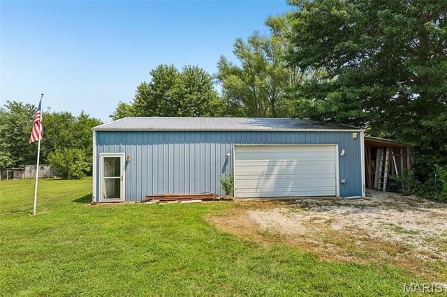 98 Lincoln Lane, Winfield, MO 63389
