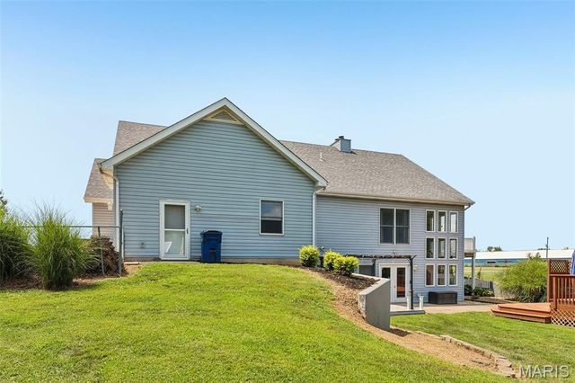 98 Lincoln Lane, Winfield, MO 63389