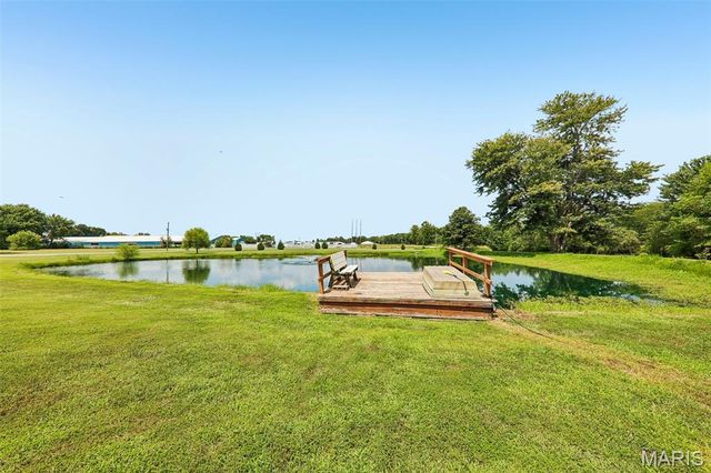 98 Lincoln Lane, Winfield, MO 63389