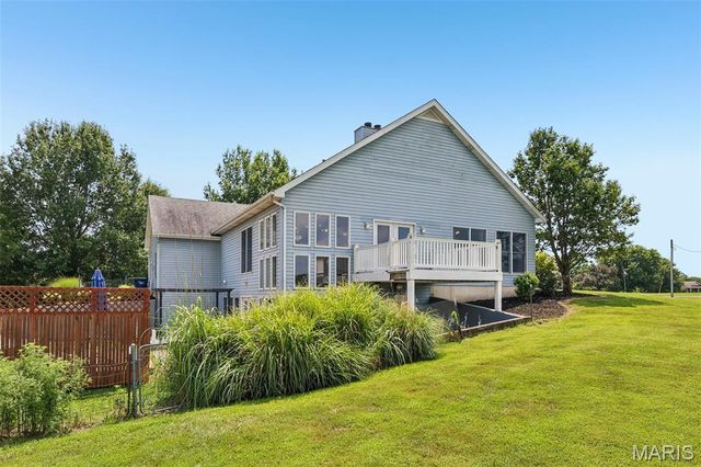 98 Lincoln Lane, Winfield, MO 63389