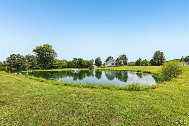 98 Lincoln Lane, Winfield, MO 63389