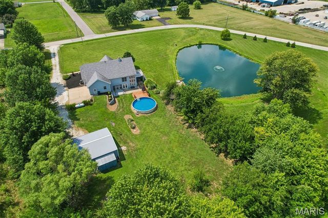 98 Lincoln Lane, Winfield, MO 63389