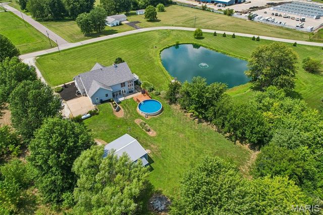 98 Lincoln Lane, Winfield, MO 63389