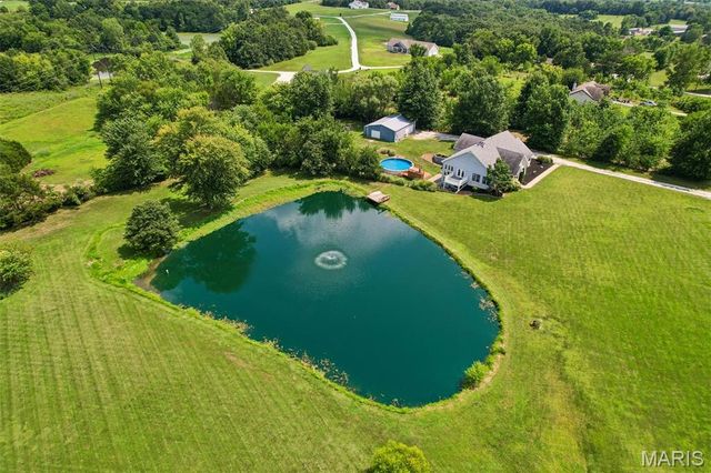 98 Lincoln Lane, Winfield, MO 63389