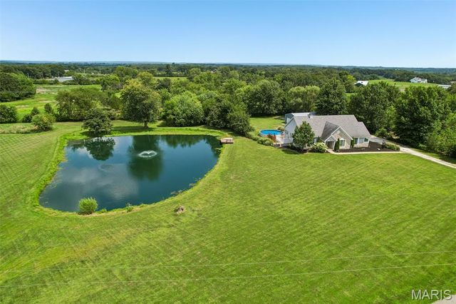 98 Lincoln Lane, Winfield, MO 63389