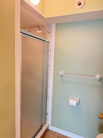1934 Westminster Circle 9-5, Vero Beach, FL 32966