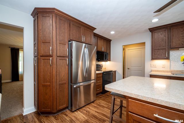 1434 W TIFFANY Drive, Peoria, IL 61614