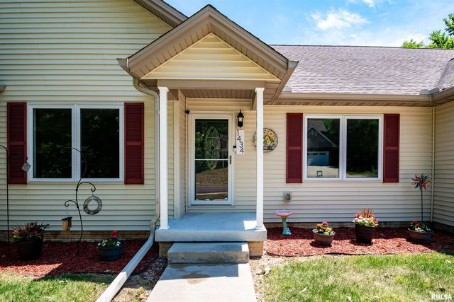 1434 W TIFFANY Drive, Peoria, IL 61614
