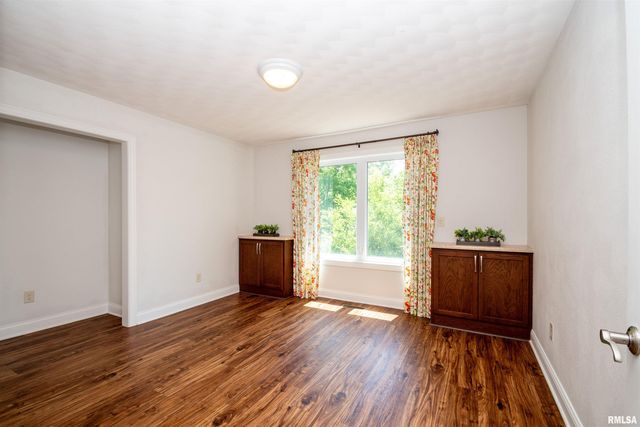 1434 W TIFFANY Drive, Peoria, IL 61614