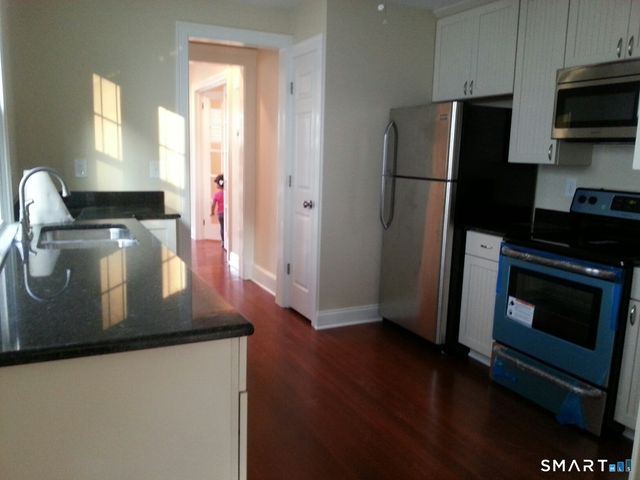 356 Townsend Avenue, New Haven, CT 06512