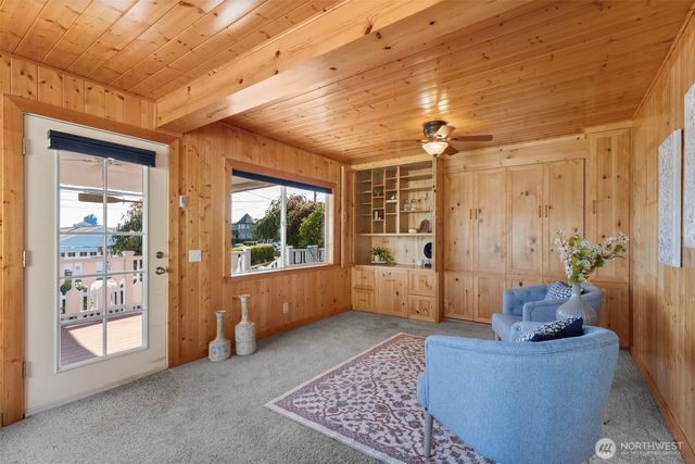 2708 E 10th Street, Bremerton, WA 98310