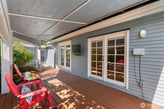 2708 E 10th Street, Bremerton, WA 98310