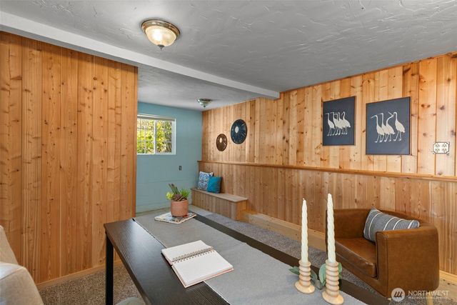 2708 E 10th Street, Bremerton, WA 98310
