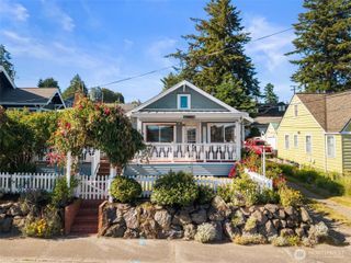 2708 E 10th Street, Bremerton, WA 98310