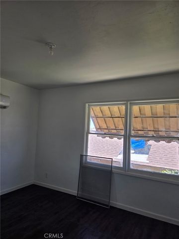 208 Brink DR, Bakersfield, CA 93304