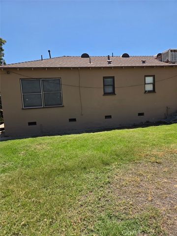 208 Brink DR, Bakersfield, CA 93304