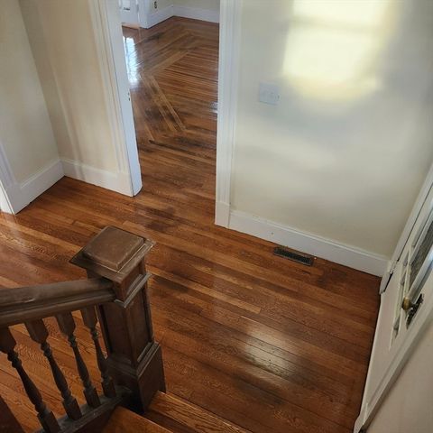 468 Springfield St, Agawam, MA 01001