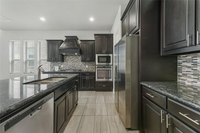 3421 Poinsettia Way, Irving, TX 75038