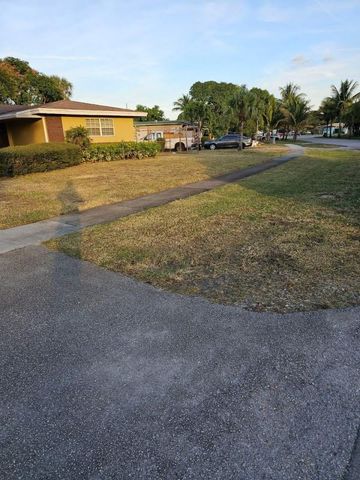 664 W Melrose Cir, Fort Lauderdale, FL 33312