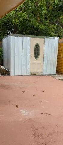 664 W Melrose Cir, Fort Lauderdale, FL 33312