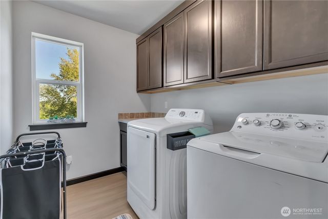 610 Rosewood Drive, Buckley, WA 98321
