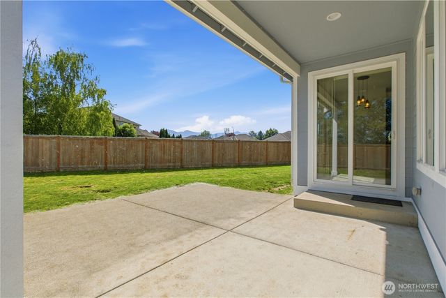 610 Rosewood Drive, Buckley, WA 98321
