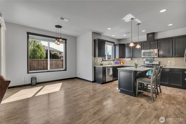 610 Rosewood Drive, Buckley, WA 98321