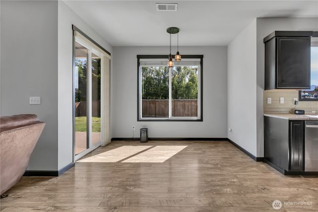 610 Rosewood Drive, Buckley, WA 98321