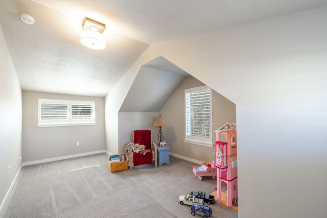 7712 N Austin Rd, Spokane, WA 99208