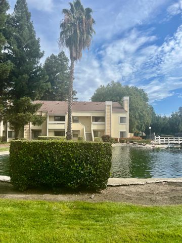 1545 Pyrenees #30, Stockton, CA 95210