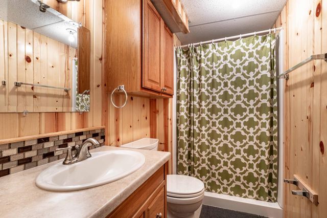 400 W Douglas Avenue, Fergus Falls, MN 56537