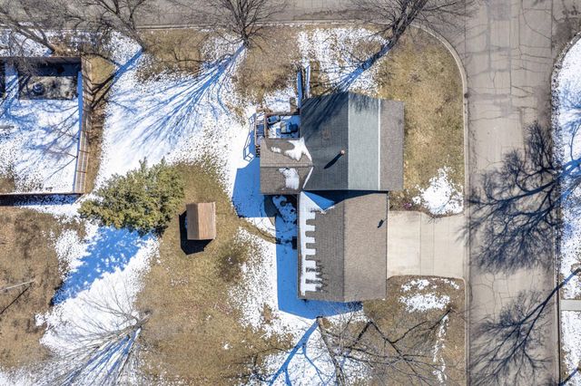 400 W Douglas Avenue, Fergus Falls, MN 56537