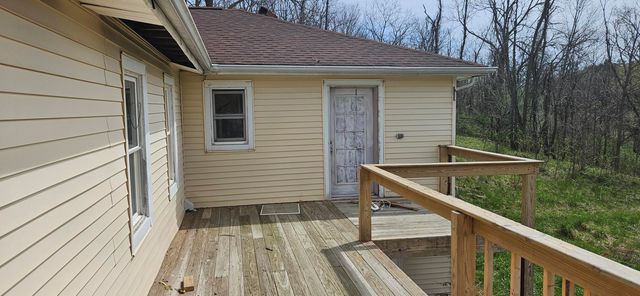 43493 County Road 388, Bloomingdale Twp, MI 49026