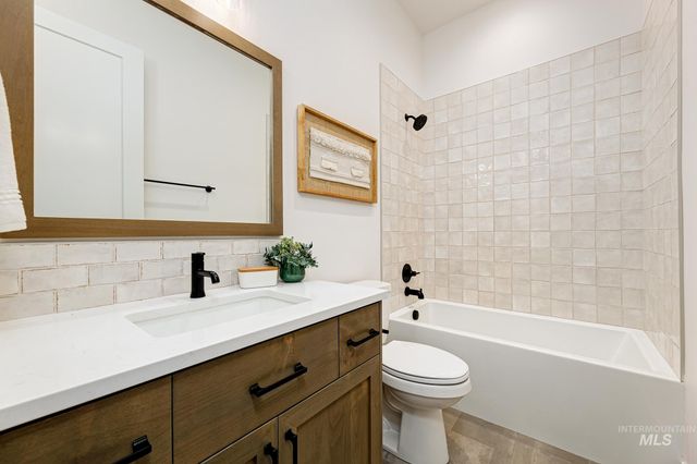 4382 W Estuary Ct., Eagle, ID 83616