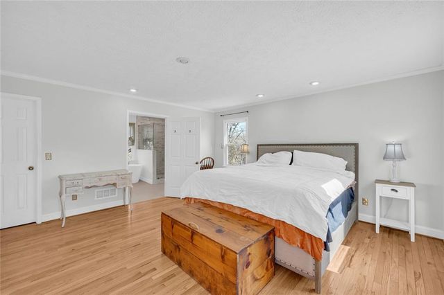 3765 Linwood Way, Snellville, GA 30039