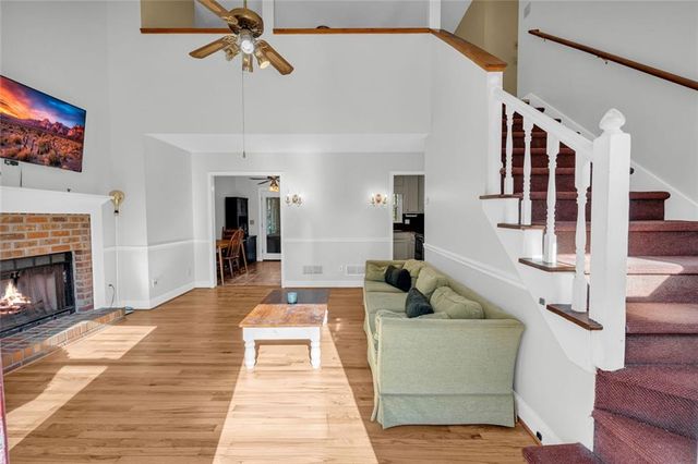 3765 Linwood Way, Snellville, GA 30039