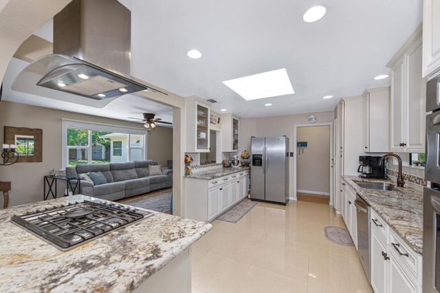 9356 Manette Way, Orangevale, CA 95662