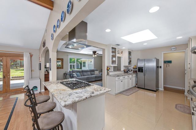 9356 Manette Way, Orangevale, CA 95662