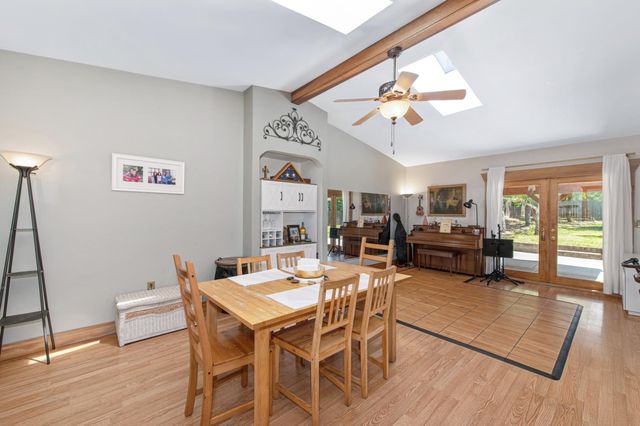 9356 Manette Way, Orangevale, CA 95662